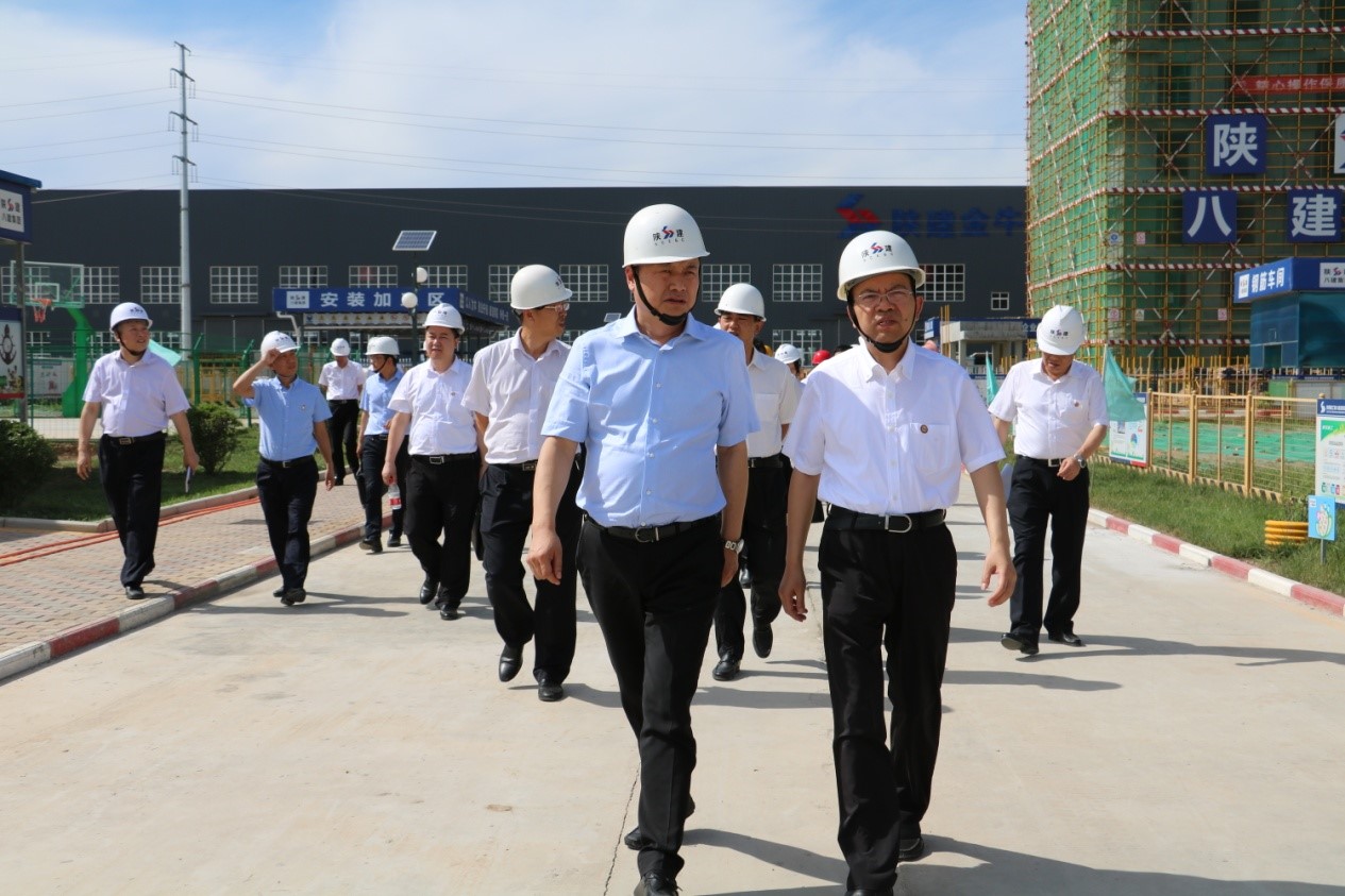陜建集團總經理張義光赴陜建 （秦漢新城）建筑產業(yè)基地考察調研
